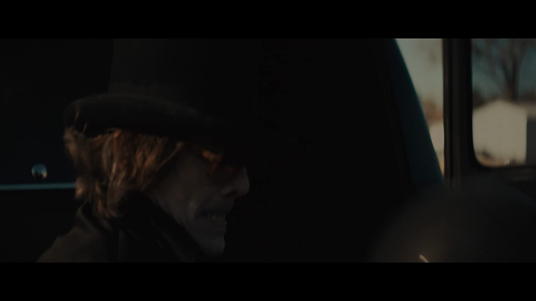 Фото - Черный телефон: 1820x1024 / 24 Кб