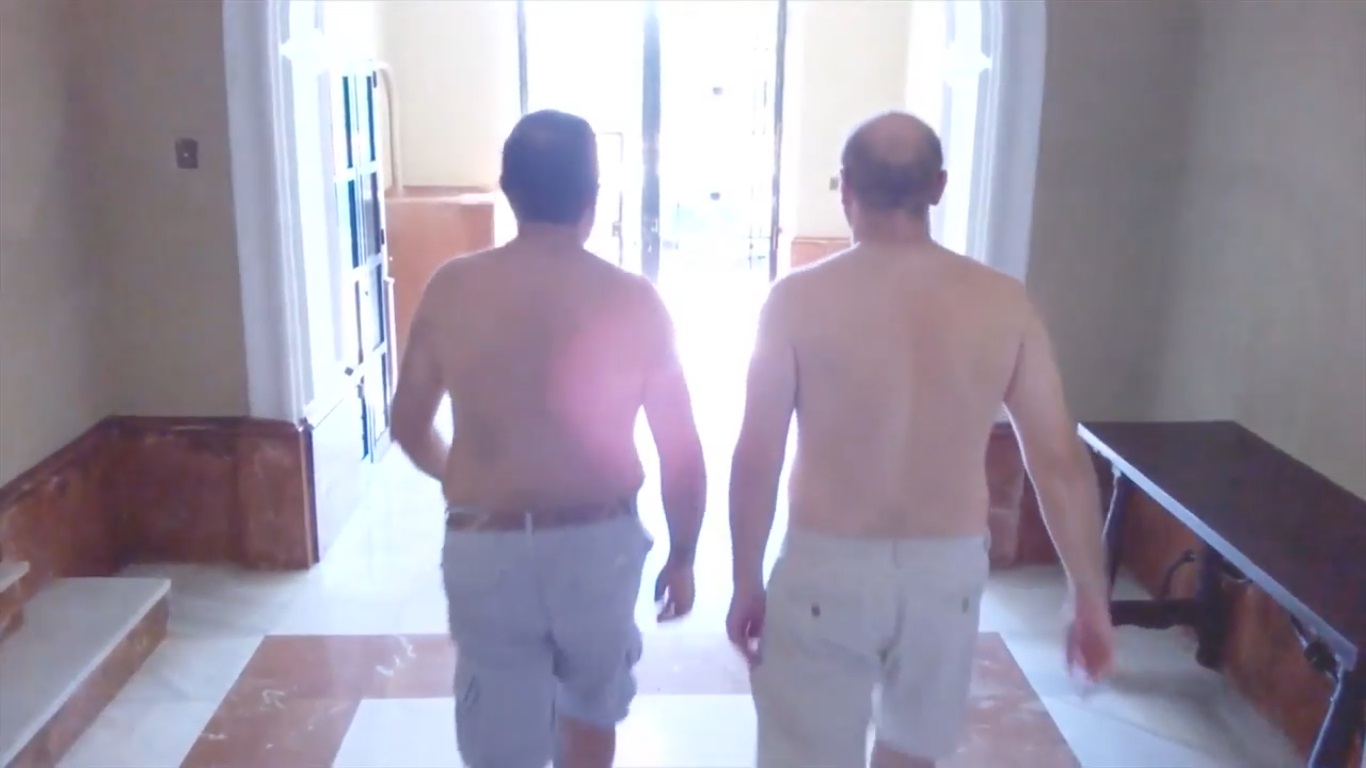 Фото - : 1366x768 / 125 Кб