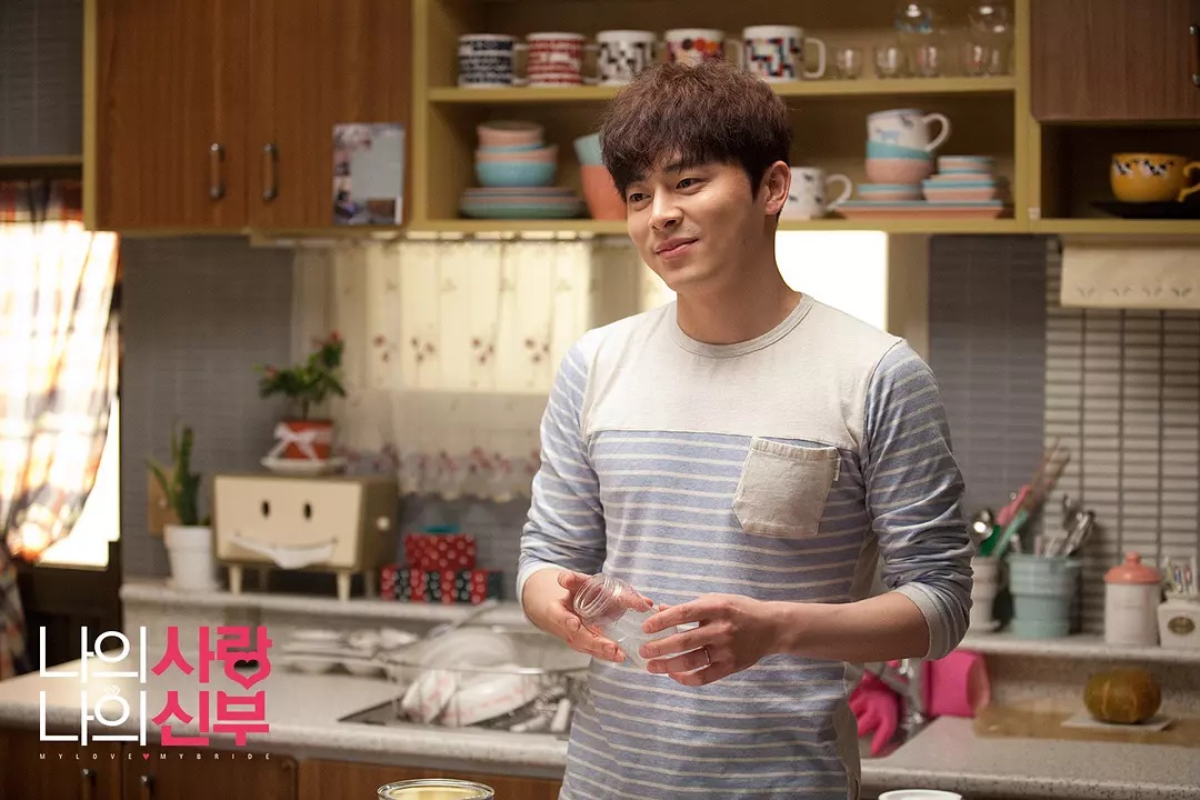 Фото - : 1080x720 / 216 Кб