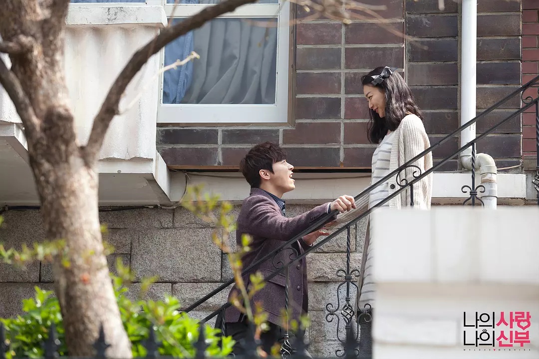 Фото - : 1080x719 / 279 Кб