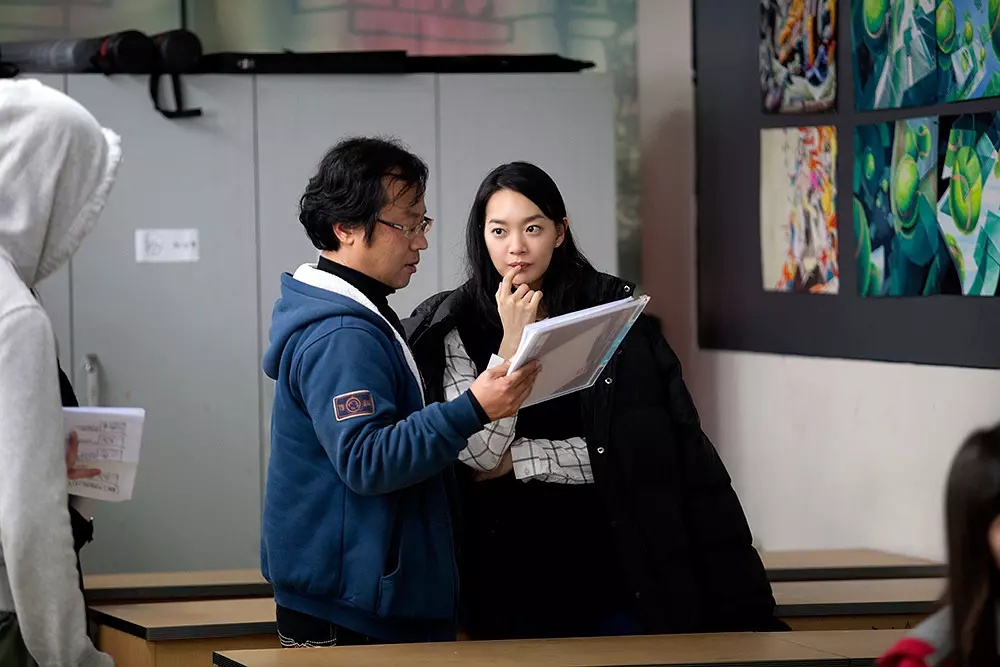 Фото - : 1000x667 / 152 Кб