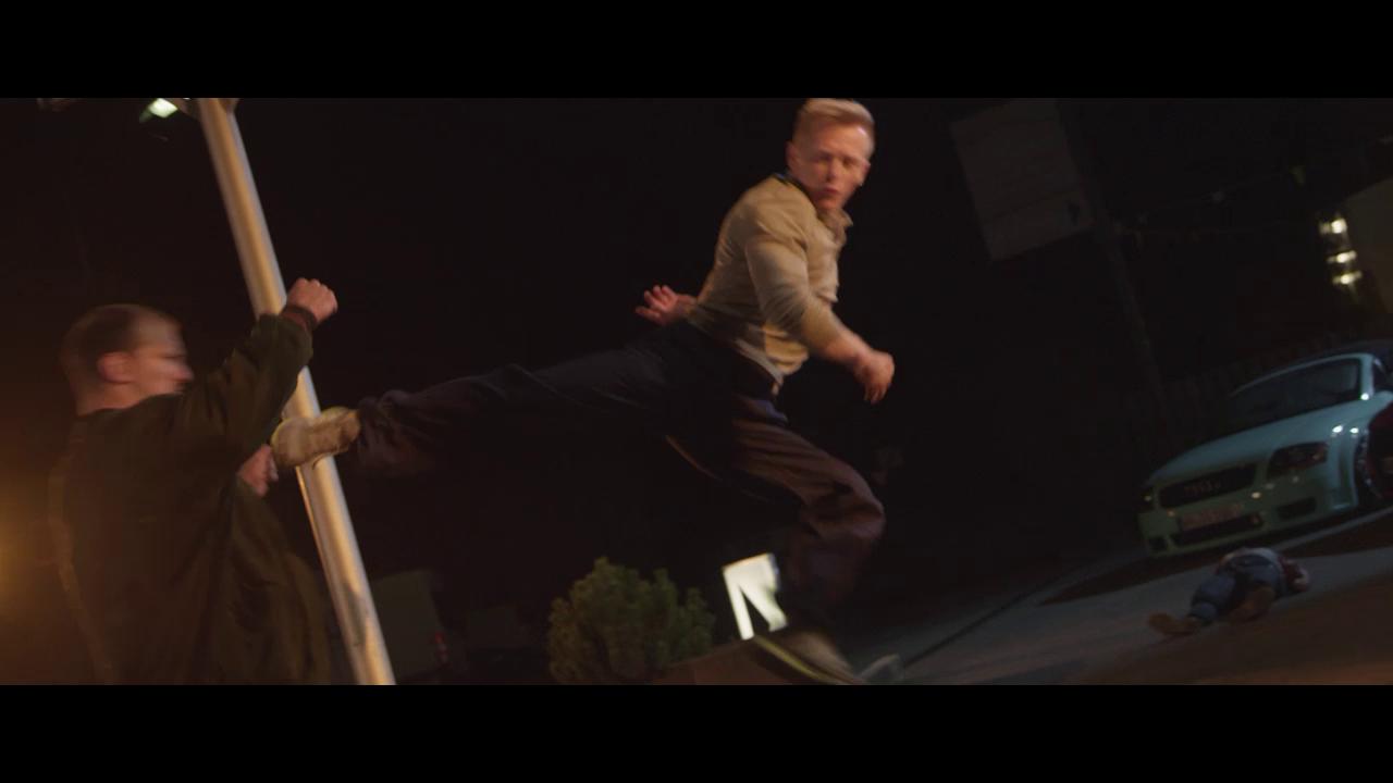 Фото - : 1280x720 / 33 Кб