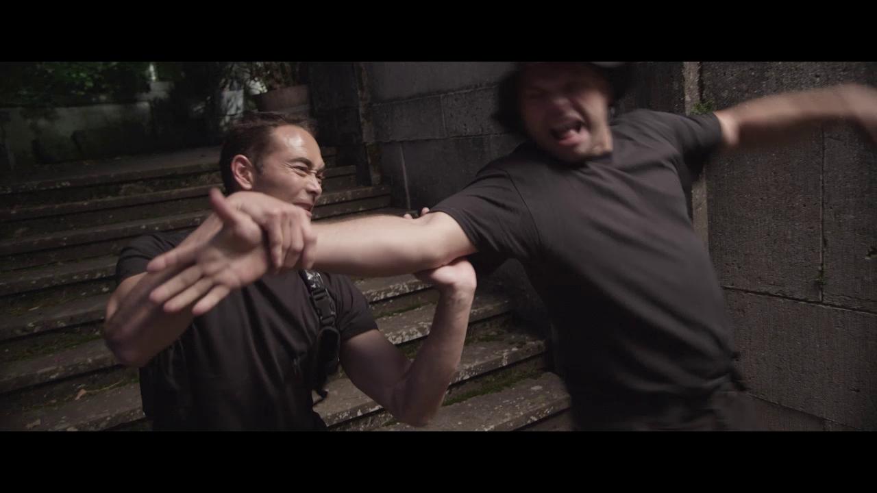 Фото - : 1280x720 / 61 Кб