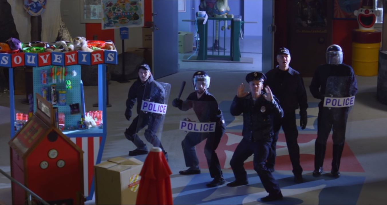 Фото - : 1352x717 / 89 Кб