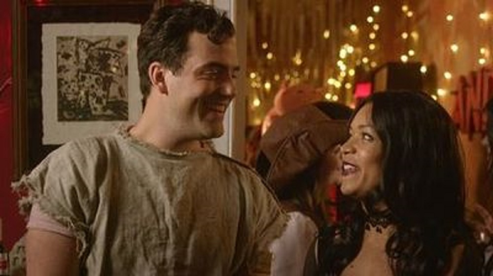 Фото - : 1000x560 / 106 Кб