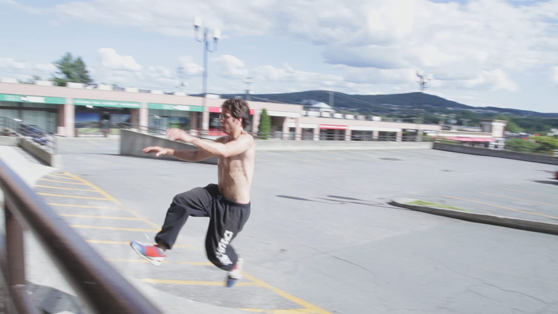 Фото - : 1820x1024 / 88 Кб