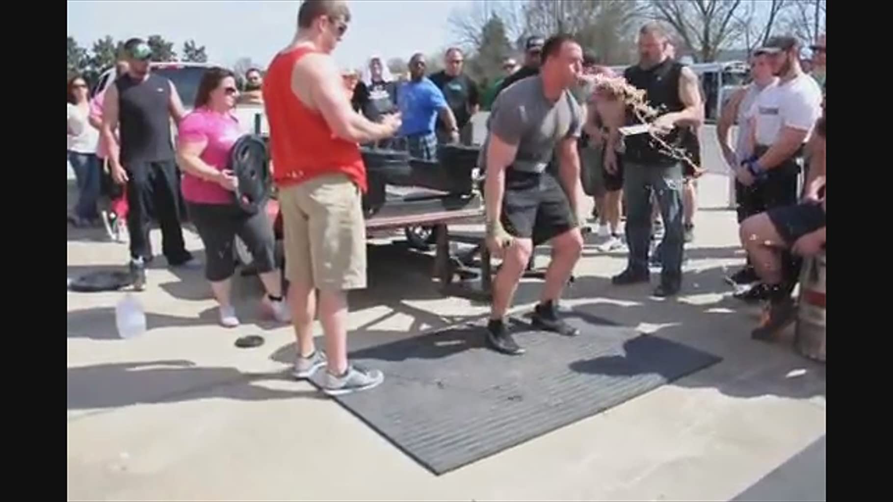 Фото - : 1820x1024 / 105 Кб