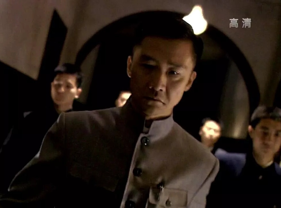 Фото - : 973x720 / 114 Кб