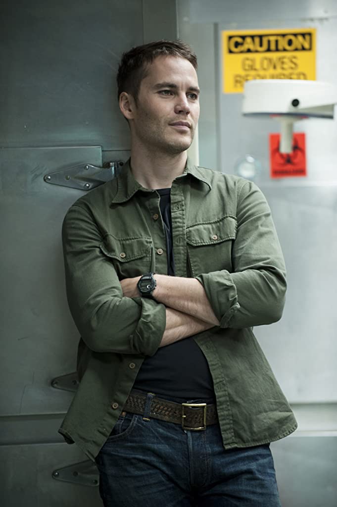 Фото - : 681x1024 / 52 Кб