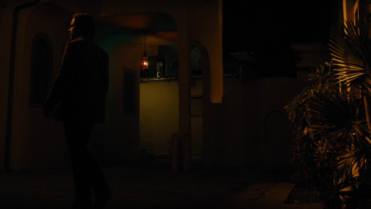 Фото - : 1280x720 / 44 Кб