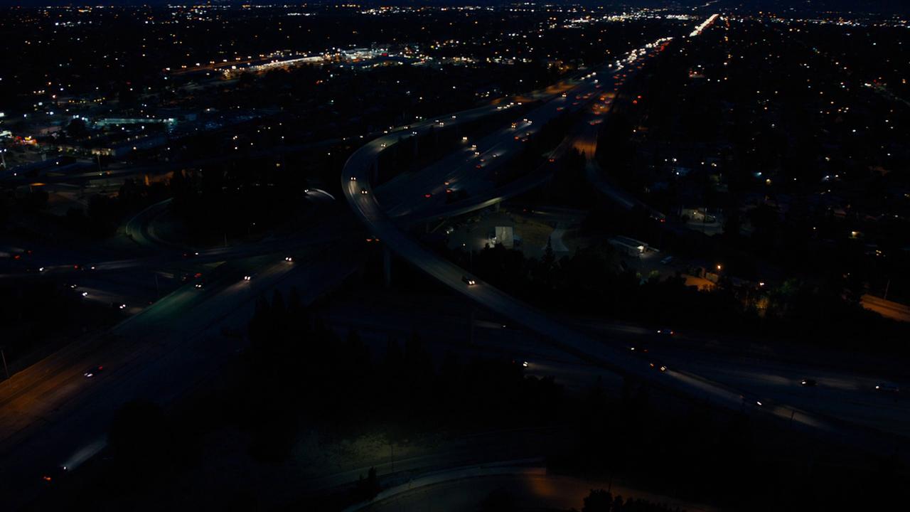 Фото - : 1280x720 / 63 Кб