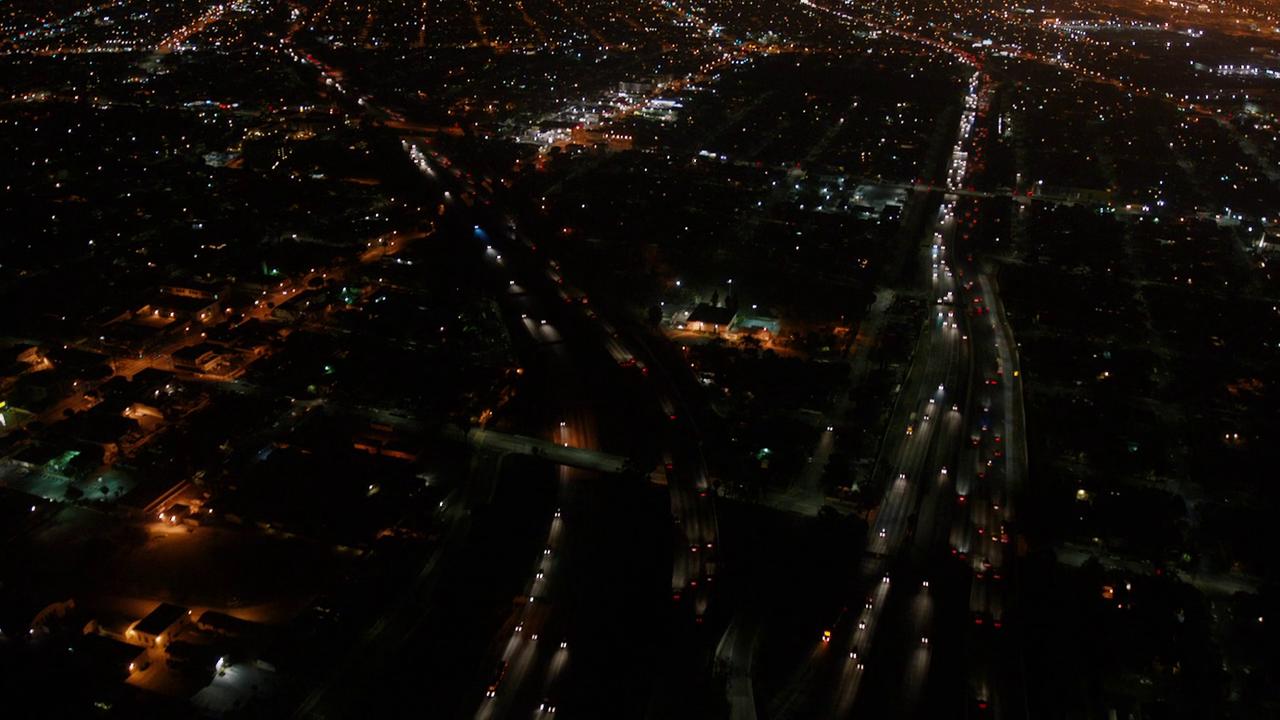 Фото - : 1280x720 / 97 Кб