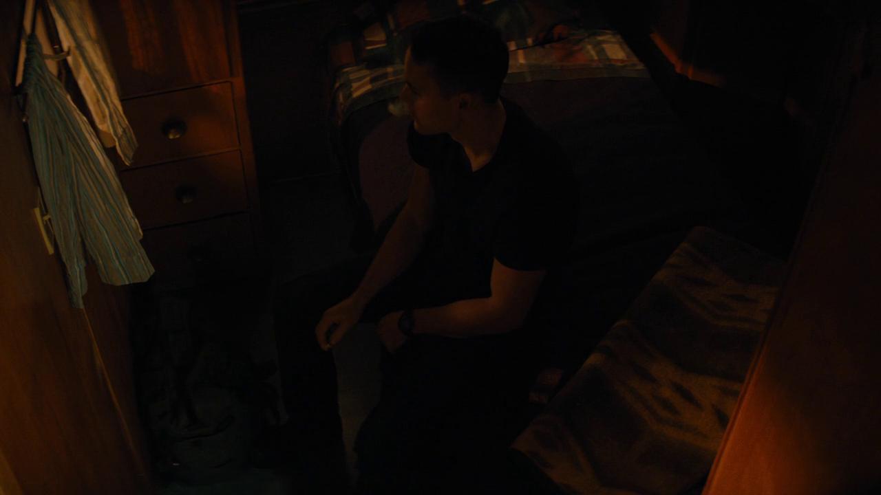 Фото - : 1280x720 / 35 Кб