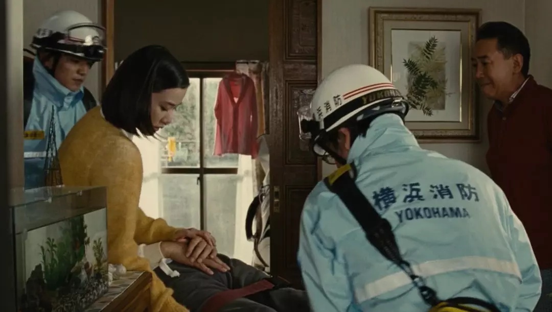 Фото - : 1080x611 / 141 Кб