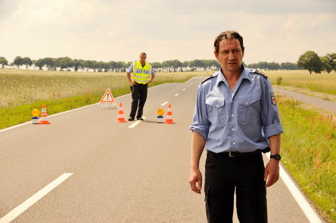 Фото - : 677x450 / 110 Кб