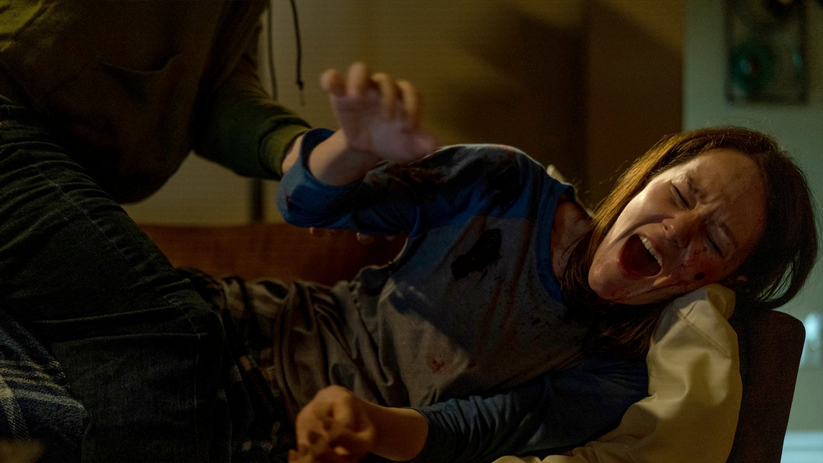 Фото - : 1600x900 / 178 Кб