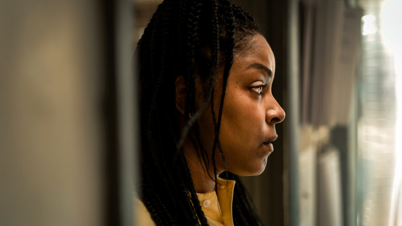 Фото - : 1600x900 / 100 Кб