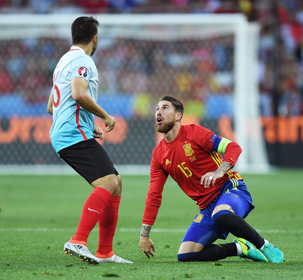 Фото - : 600x554 / 114 Кб