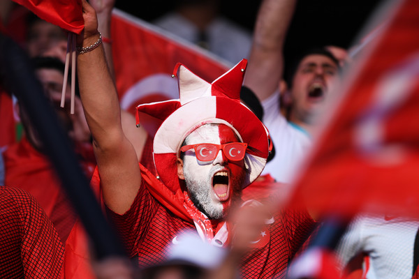 Фото - : 600x400 / 78 Кб