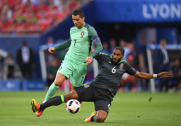 Фото - : 600x419 / 71 Кб