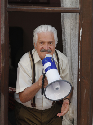 Фото - : 300x400 / 85 Кб