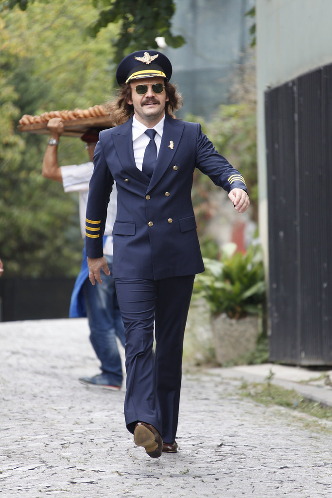 Фото - : 683x1024 / 148 Кб