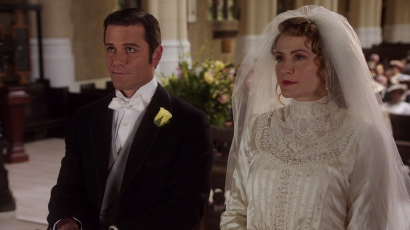 Фото - : 1352x759 / 83 Кб