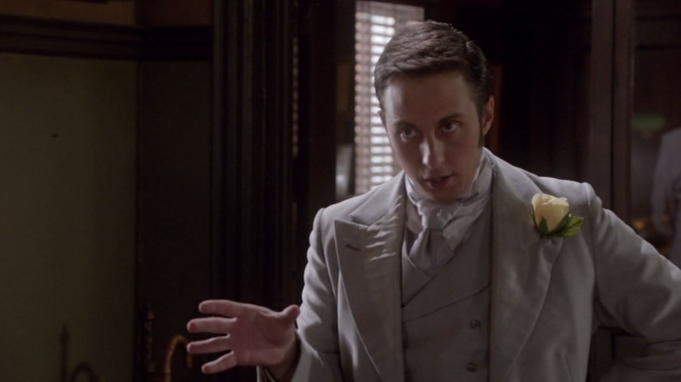 Фото - : 1352x759 / 65 Кб