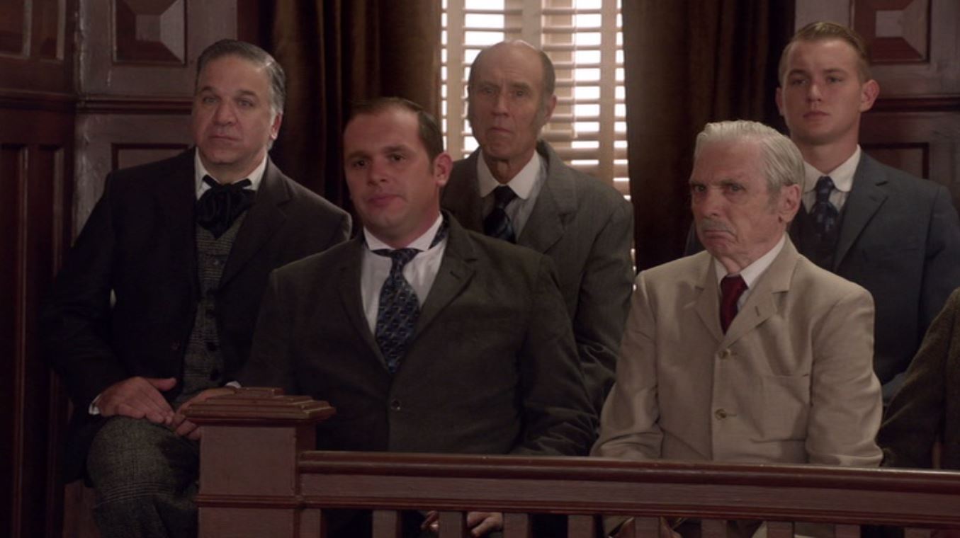 Фото - : 1355x760 / 90 Кб