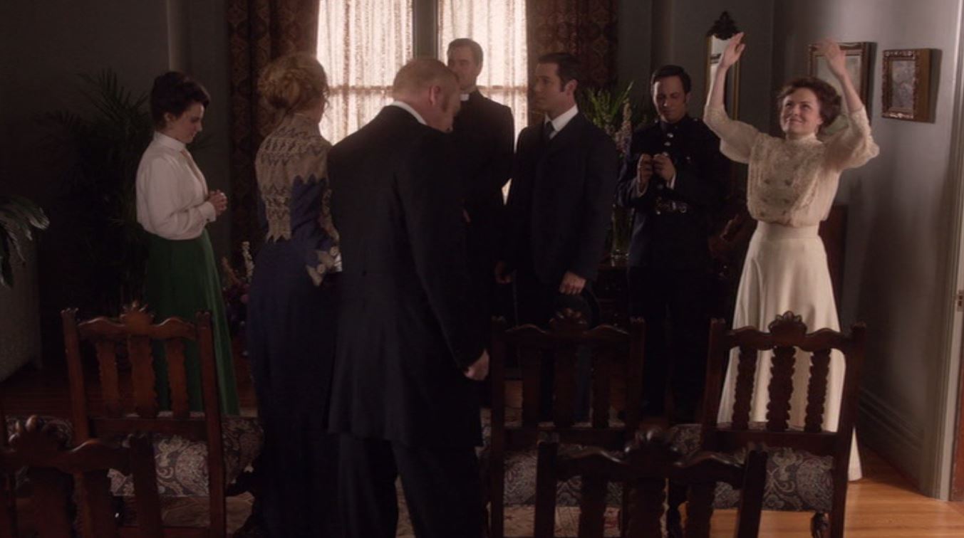 Фото - : 1353x756 / 86 Кб