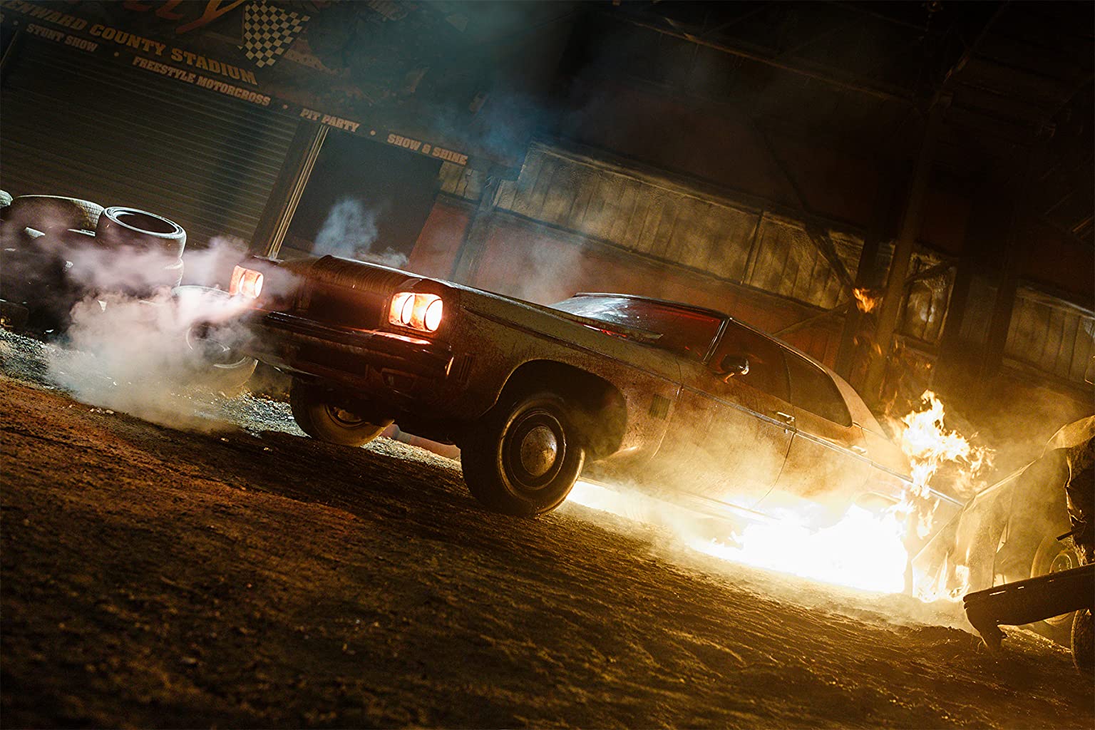 Фото - Эш против Зловещих мертвецов: 1536x1024 / 199 Кб