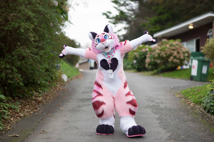 Фото - : 733x489 / 91 Кб