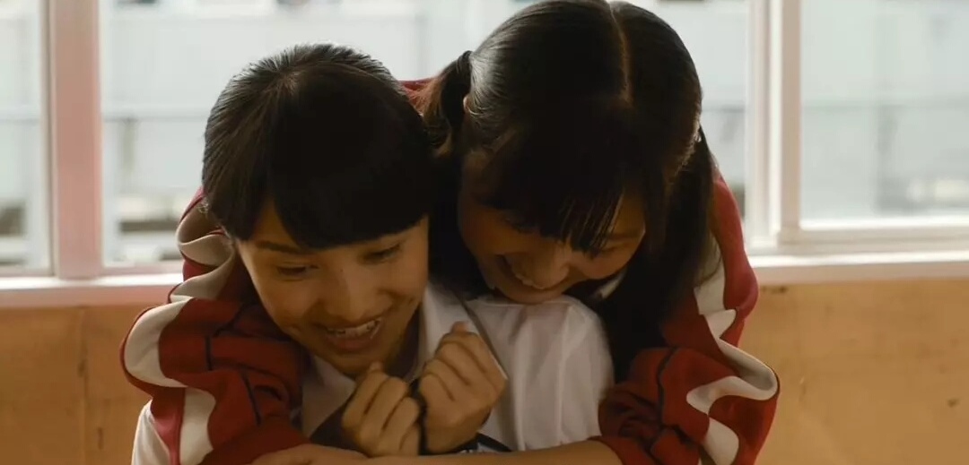 Фото - : 1080x519 / 106 Кб