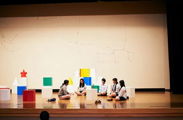 Фото - : 640x420 / 57 Кб