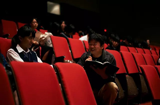 Фото - : 640x420 / 58 Кб