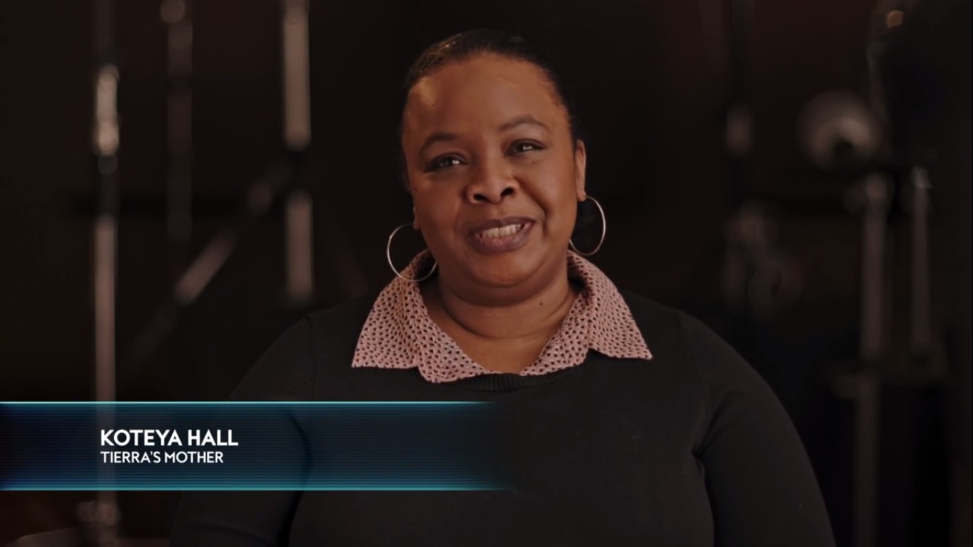 Фото - : 1366x768 / 100 Кб