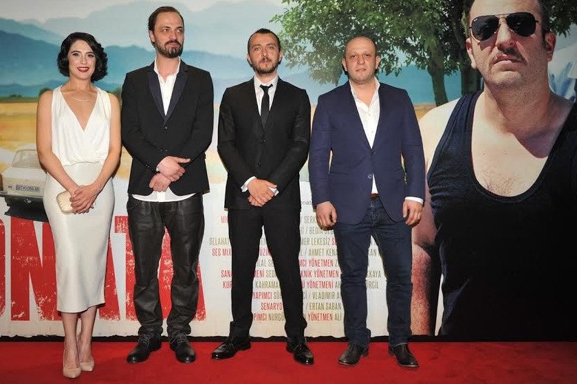 Фото - : 839x559 / 120 Кб