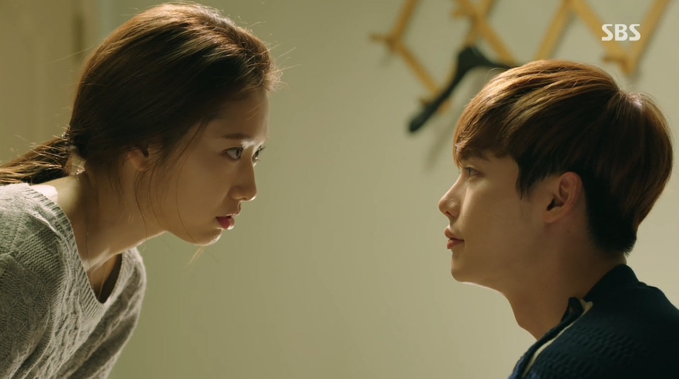 Фото - : 1351x754 / 137 Кб