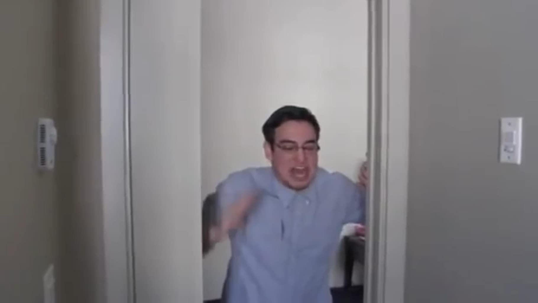 Фото - : 1820x1024 / 36 Кб