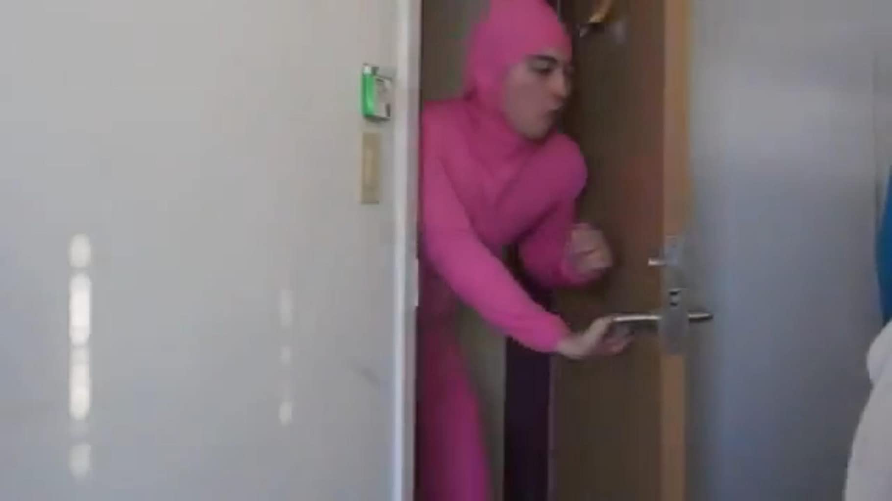 Фото - : 1820x1024 / 35 Кб