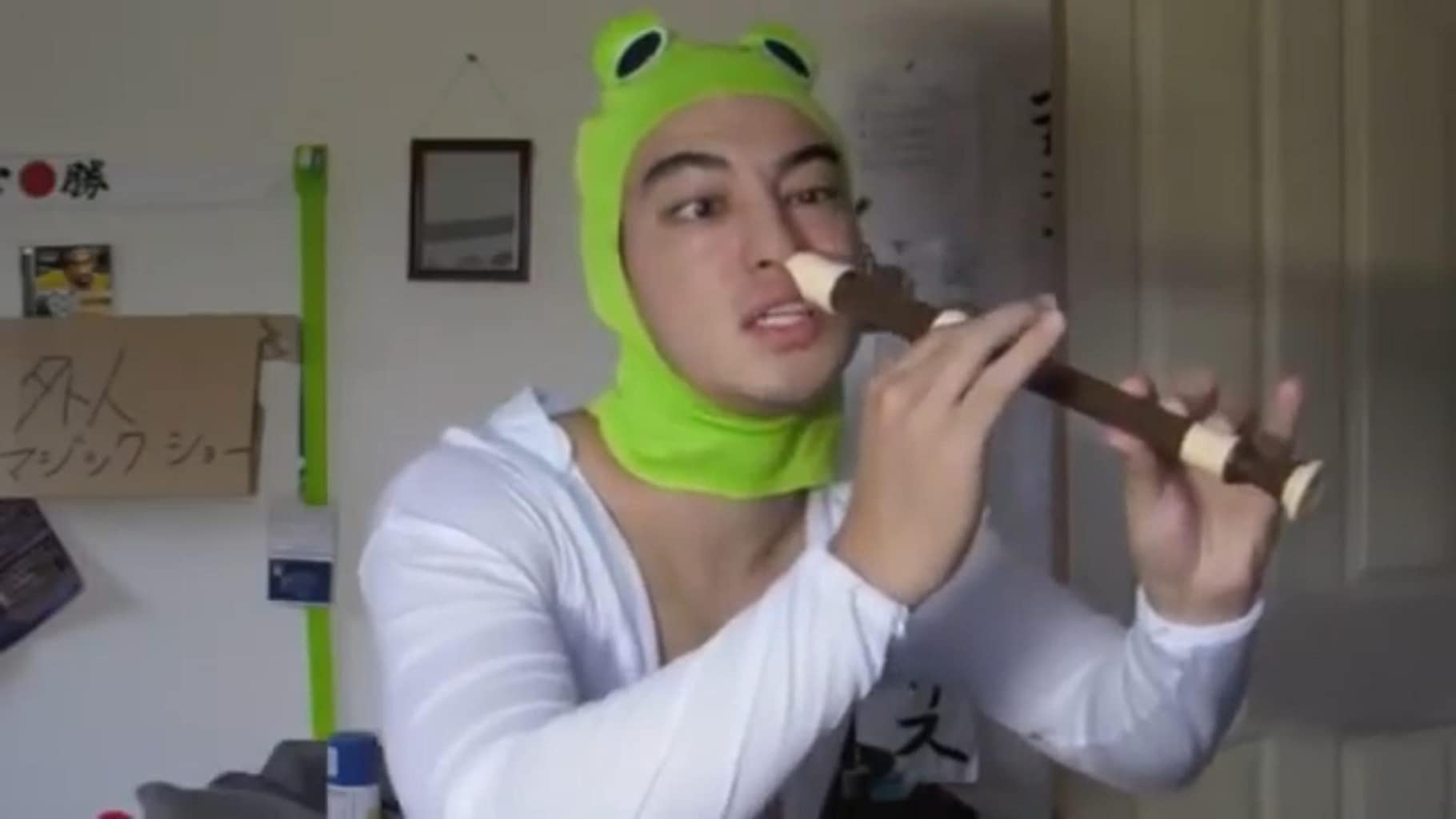 Фото - : 1820x1024 / 57 Кб