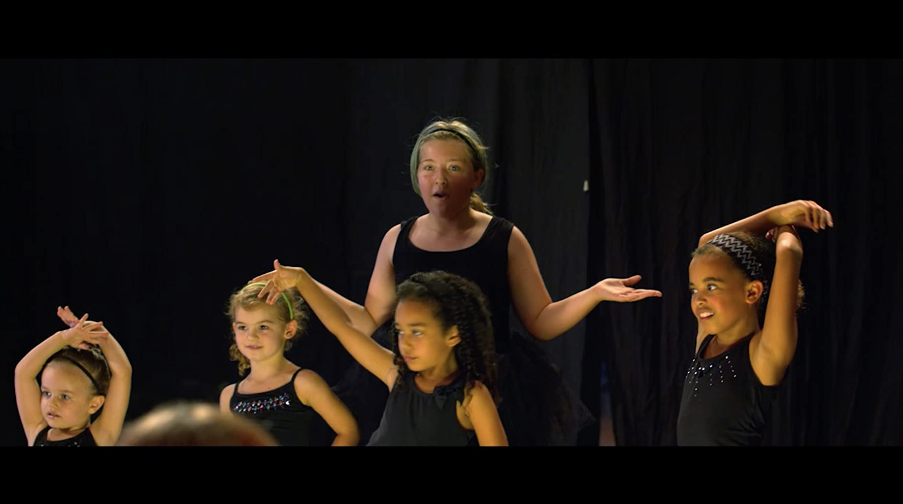 Фото - : 1833x1024 / 63 Кб