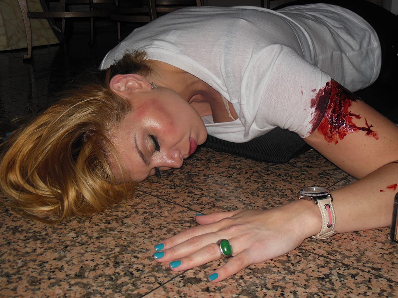 Фото - : 1365x1024 / 178 Кб