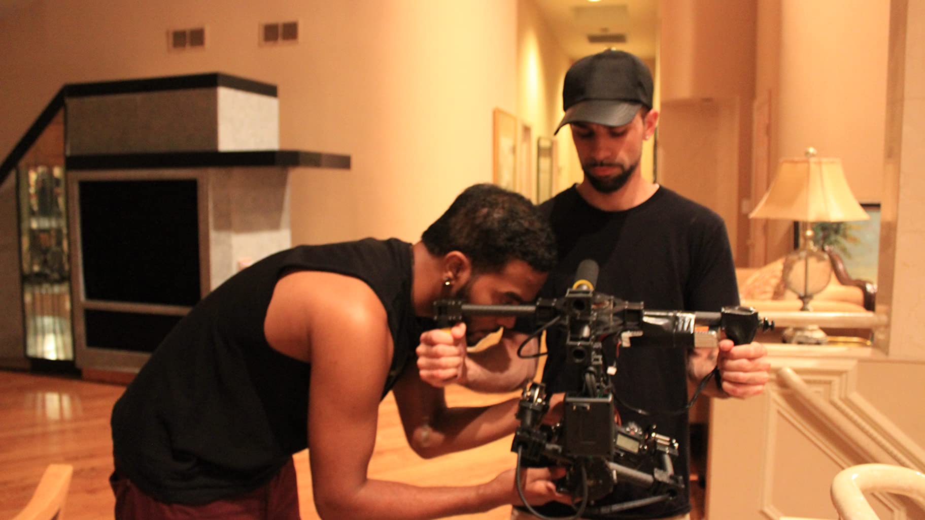 Фото - : 1823x1024 / 108 Кб