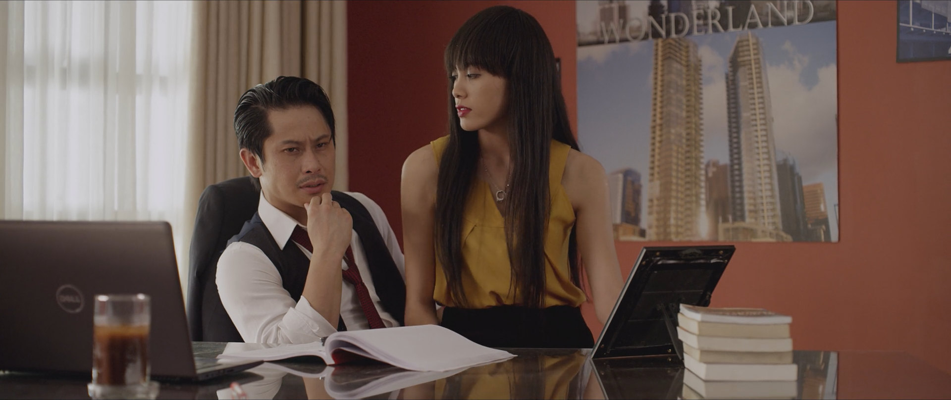 Фото - : 1920x808 / 169 Кб