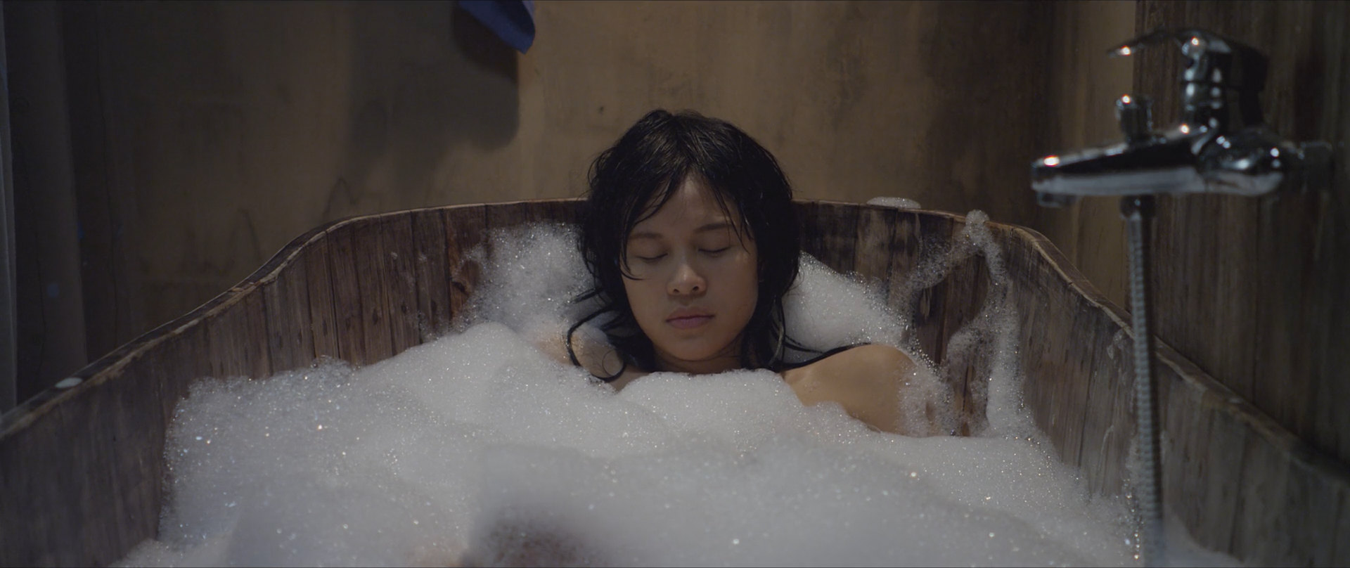 Фото - : 1920x808 / 175 Кб