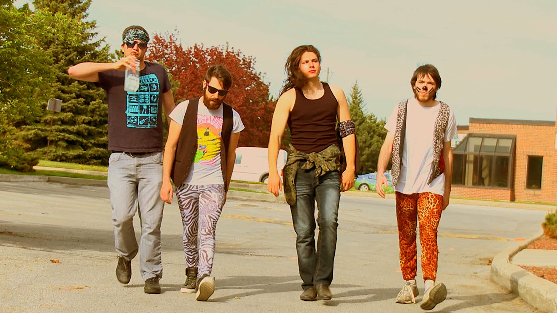 Фото - : 1820x1024 / 198 Кб