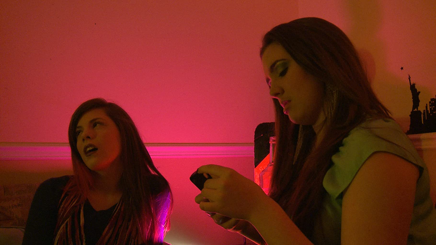 Фото - : 1820x1024 / 106 Кб