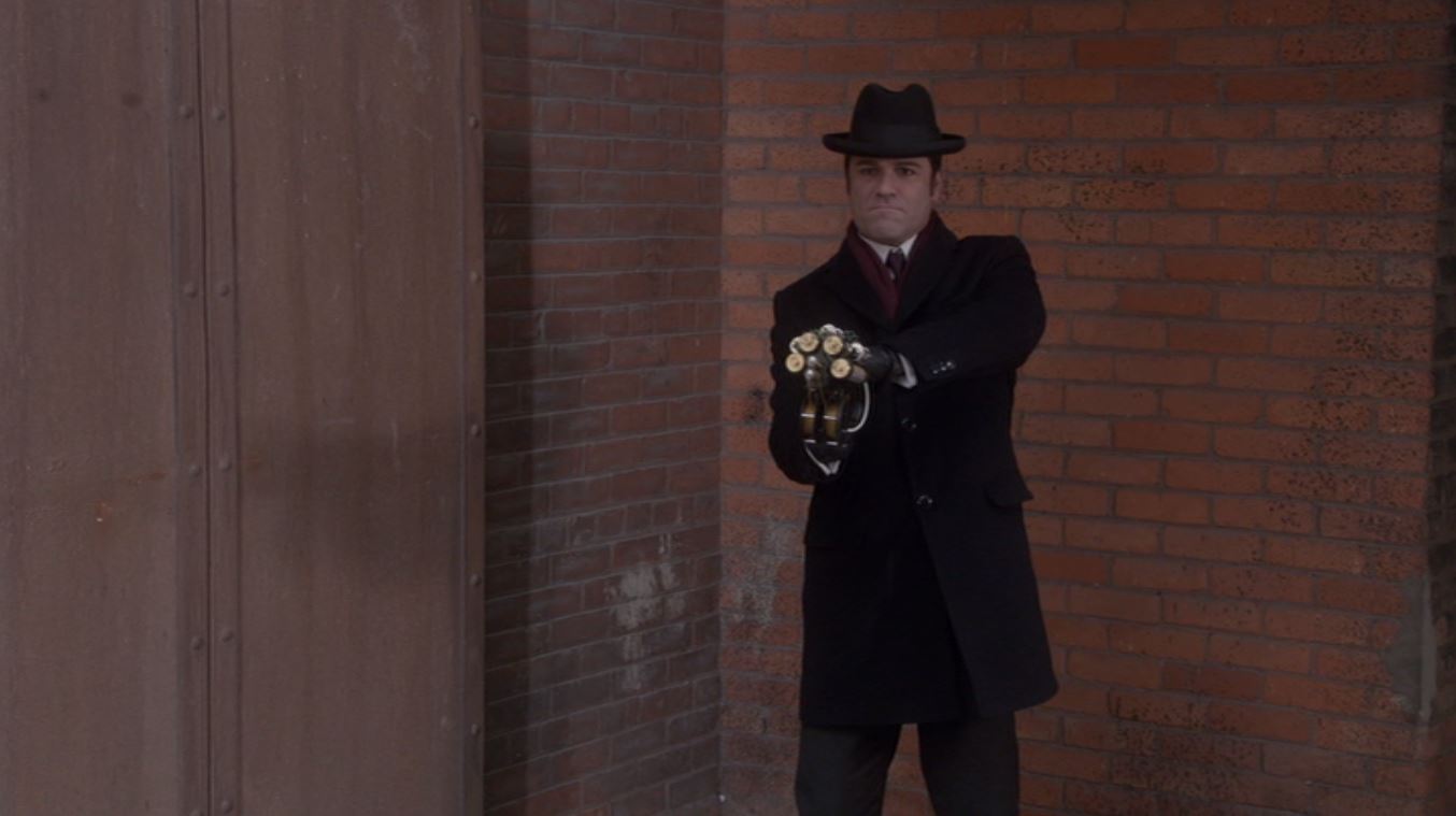 Фото - : 1354x759 / 78 Кб