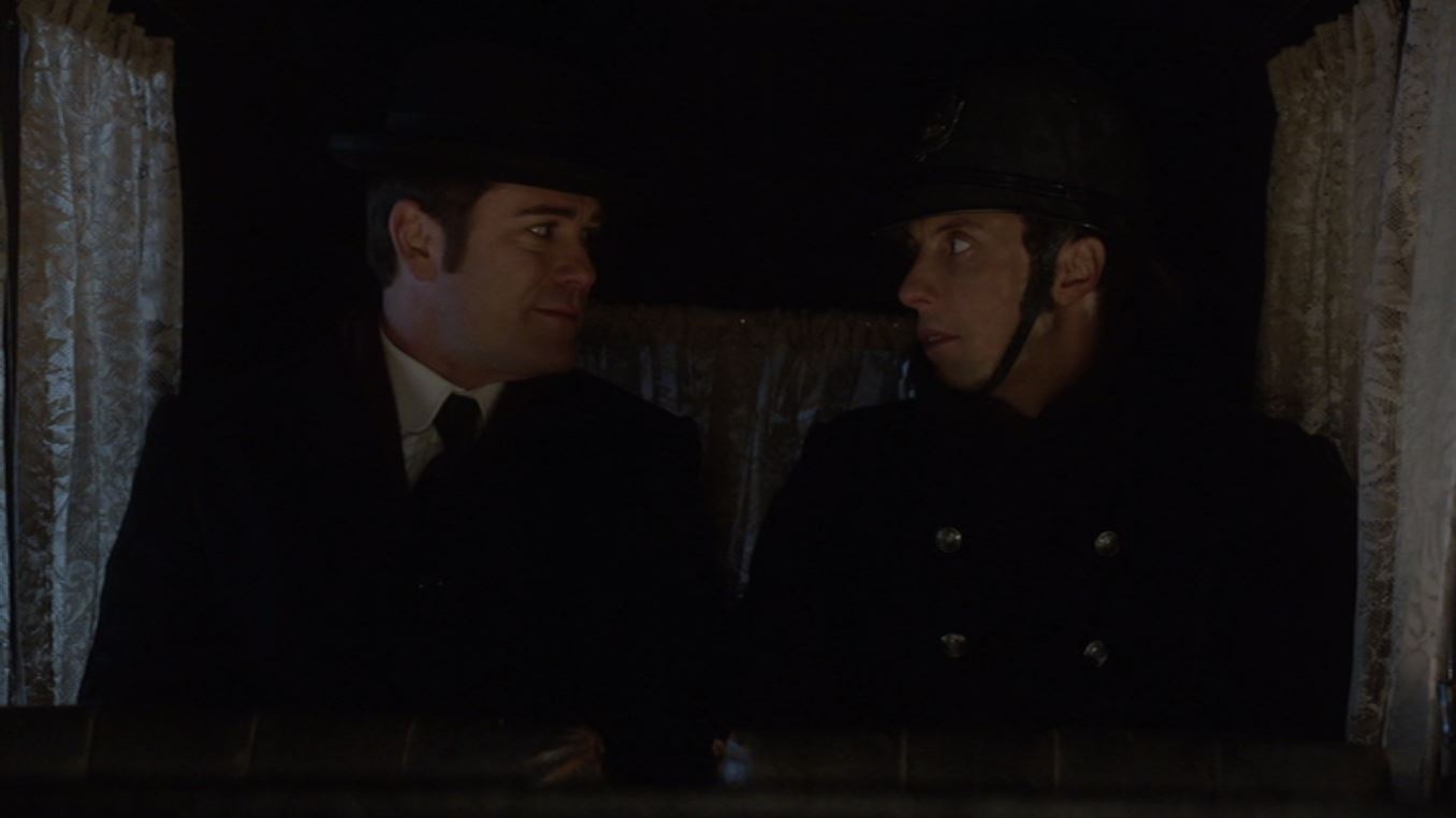 Фото - : 1356x762 / 55 Кб